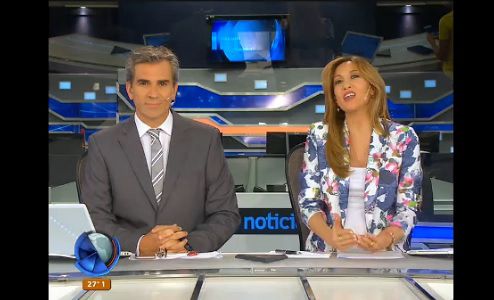 Telefe Noticias a las 13 - Bloque 2 - Viernes 25 de Diciembre de 2015