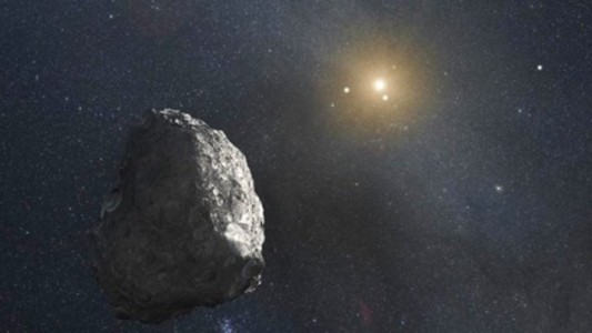 Hallan un planeta helado más allá de Plutón