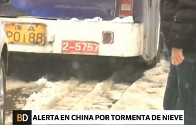 Alerta en China por fuerte tormenta de nieve