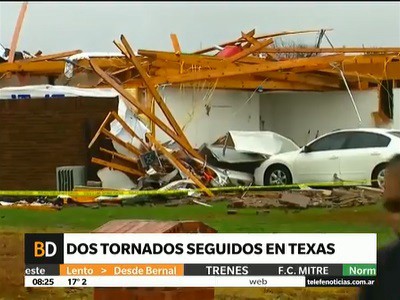 Dos tornados seguidos en Texas