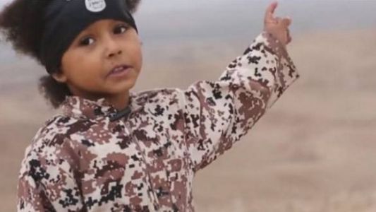 Conmoción por "jihad Junior", el nene de ISIS que amenaza con matar infieles