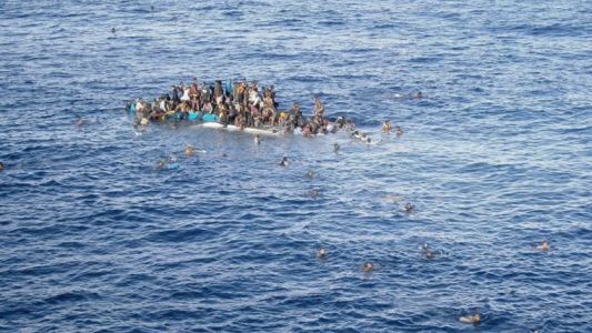 Al menos 27 refugiados se ahogaron al tratar de llegar a Grecia desde Turquía