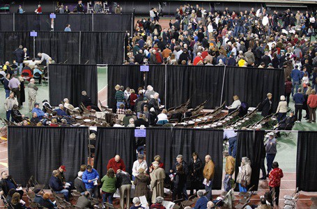 Primarias en EEUU: derrota de Donald Trump y empate técnico de Hillary Clinton