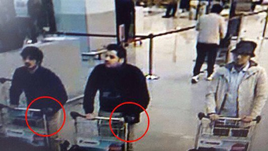 Difundieron imágenes de tres sospechosos del atentado en el aeropuerto de Bruselas
