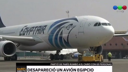 Un avión egipcio que volaba de París a El Cairo se estrelló con 66 personas