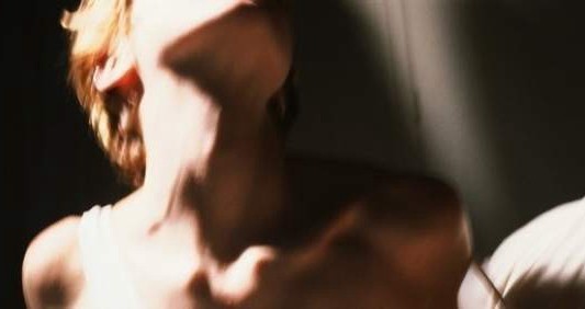 Una mujer grabó a su pareja mientras violaba a su hija de 11 años