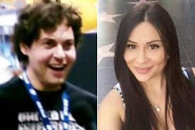 Un escritor de novelas de terror es acusado de asesinar a su novia imitando una escena de su libro