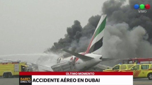 Aterrizaje de emergencia en el aeropuerto de Dubai que suspendió todos los vuelos