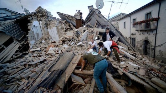 Italia: ya son 291 las víctimas por el terremoto