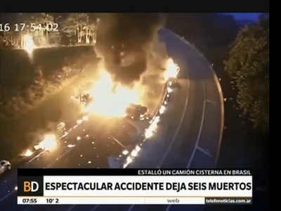 Espectacular accidente en una ruta brasileña