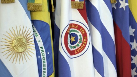 El Mercosur vetó a Caracas de la presidencia y amenaza con suspenderlo