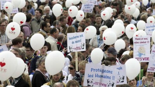 Por primera vez, se aplicó la eutanasia a un menor de edad