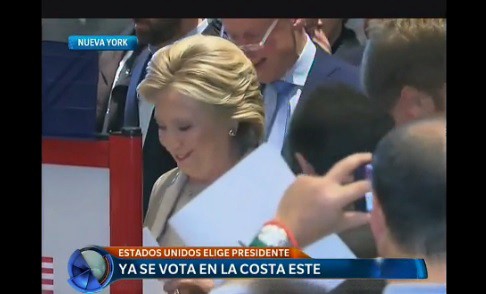 "Espero ganar" dijo Hillary Clinton luego de emitir su voto