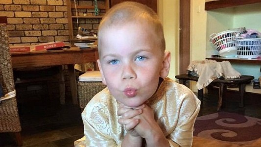 Murió un nene de 6 años con tumor cerebral al que sus padres negaron aplicarle tratamiento