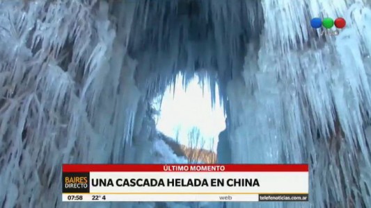 Una cascada congelada en China