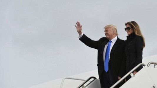 Donald Trump llegó a Washington para los actos de investidura
