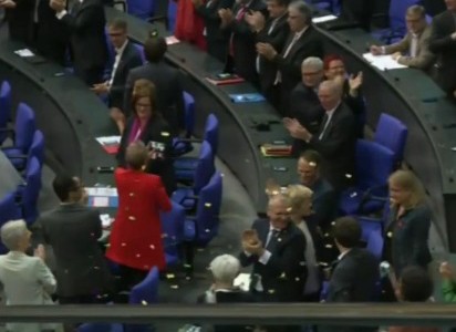 Alemania aprobó el matrimonio homosexual, con el voto en contra de Angela Merkel