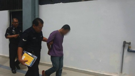 Acusan a un hombre de violar más de 600 veces a su hija adolescente