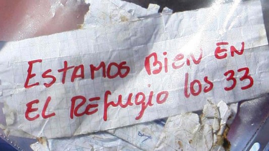 Internaron en un psiquiátrico al minero chileno que escribió "Estamos bien en el refugio los 33"