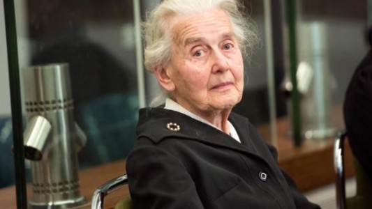 Una anciana de 88 años fue condenada a seis meses de prisión por negar el Holocausto