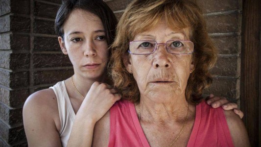 Salió de la cárcel la española que quemó al violador de su hija