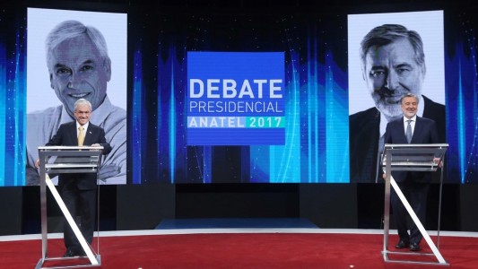 Elecciones en Chile: Piñera y Guillier buscan apoyo externo en el final de sus campañas