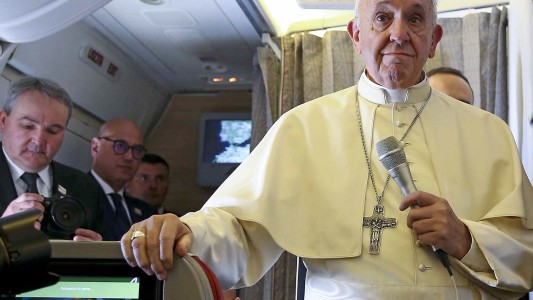 El mensaje que envió el papa Francisco al sobrevolar suelo argentino