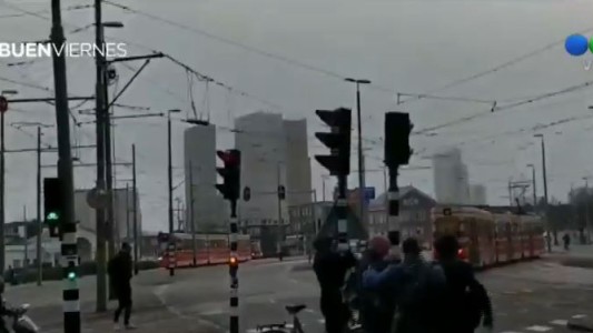 Ráfagas de hasta 140 km/h en Holanda