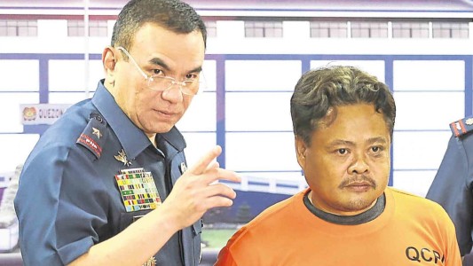 Asesinó a su esposa y confesó: "La maté para salvarnos a todos porque era Satanás"