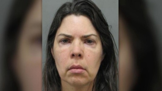 Una mujer intentó decapitar a su hijo autista porque se sentía "abrumada"