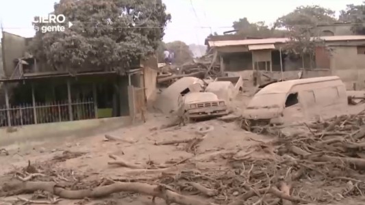 Ascienden a 70 los muertos y 3300 los evacuados por la erupción del volcán de Fuego