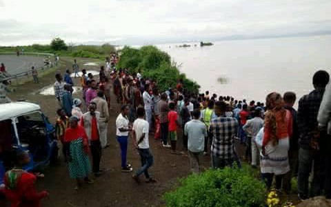 Un pastor protestante fue devorado por un cocodrilo en un bautismo masivo en un lago de Etiopía