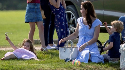 La foto del príncipe George que causó indignación entre los británicos