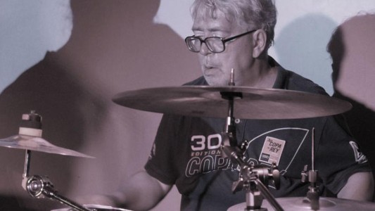 Murió el pasajero que hizo aterrizar un avión por su mal olor