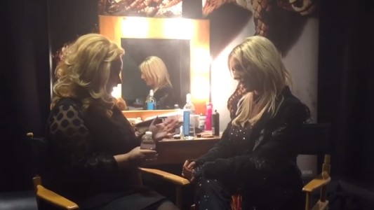 #EsViral: Britney Spears le enseña a cantar a Adele