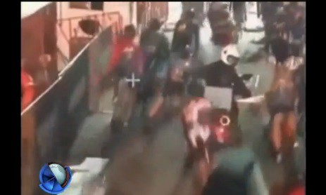 Video: la moto provocó un desastre