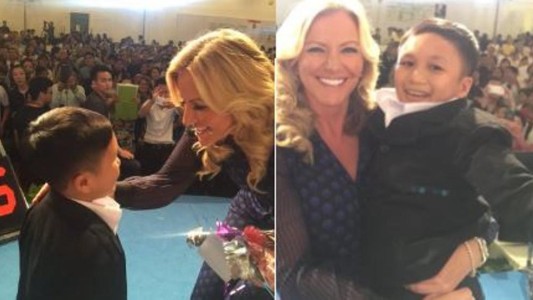 Modelo confundió a un hombre con un niño y le hizo upa