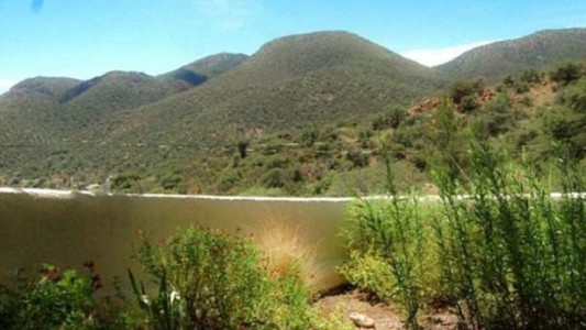 Otra ilusión óptica recorre las redes: ¿es un lago o una pared?