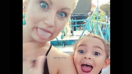 La emotiva carta de una mamá a la novia de su ex: "Gracias por cuidar a mi hija"