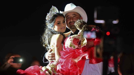 Los 10 regalos más caros y exóticos que recibió Rubí por sus 15