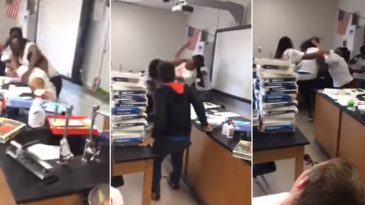 Video: dos docentes se tomaron a golpes en el aula frente a los alumnos