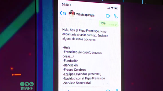 Ahora se puede chatear con el Papa por Whatsapp
