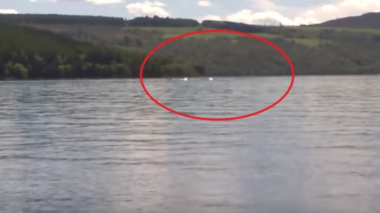 El mito interminable: nena grabó a una "criatura" brillante en el lago Ness