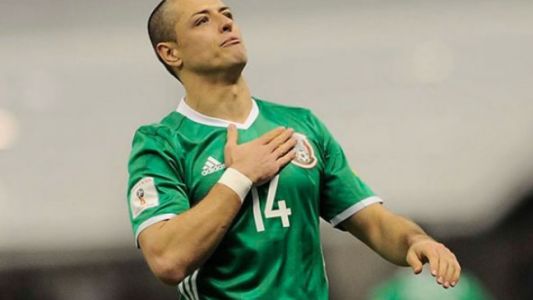 Chicharito Hernández confirmó que estuvo en la fiesta pero que no había prostitutas