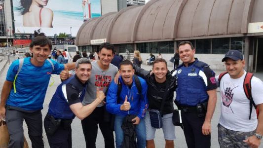 Emotiva historia: argentinos recuperaron las entradas del Mundial que perdieron en España