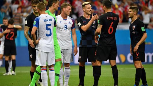 Croacia pasa con pleno, Islandia dice adiós con honor