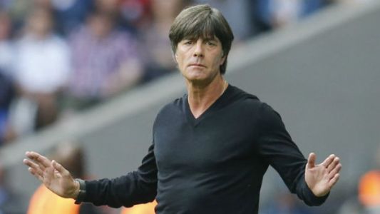 Ratificaron a Löw como DT de Alemania a pesar de la eliminación en primera ronda