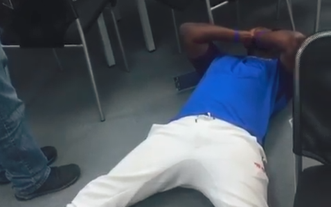 Mucho sufrimiento: este periodista francés la pasó muy mal durante el partido