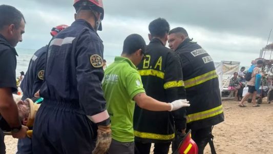 Parapentista cayó más de 20 metros y se estrelló contra los acantilados de Mar del Plata