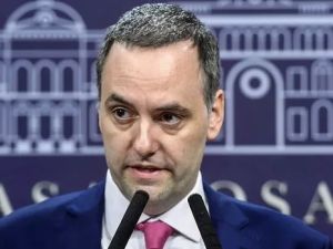 La Justicia archivó una de las causas contra Manuel Adorni